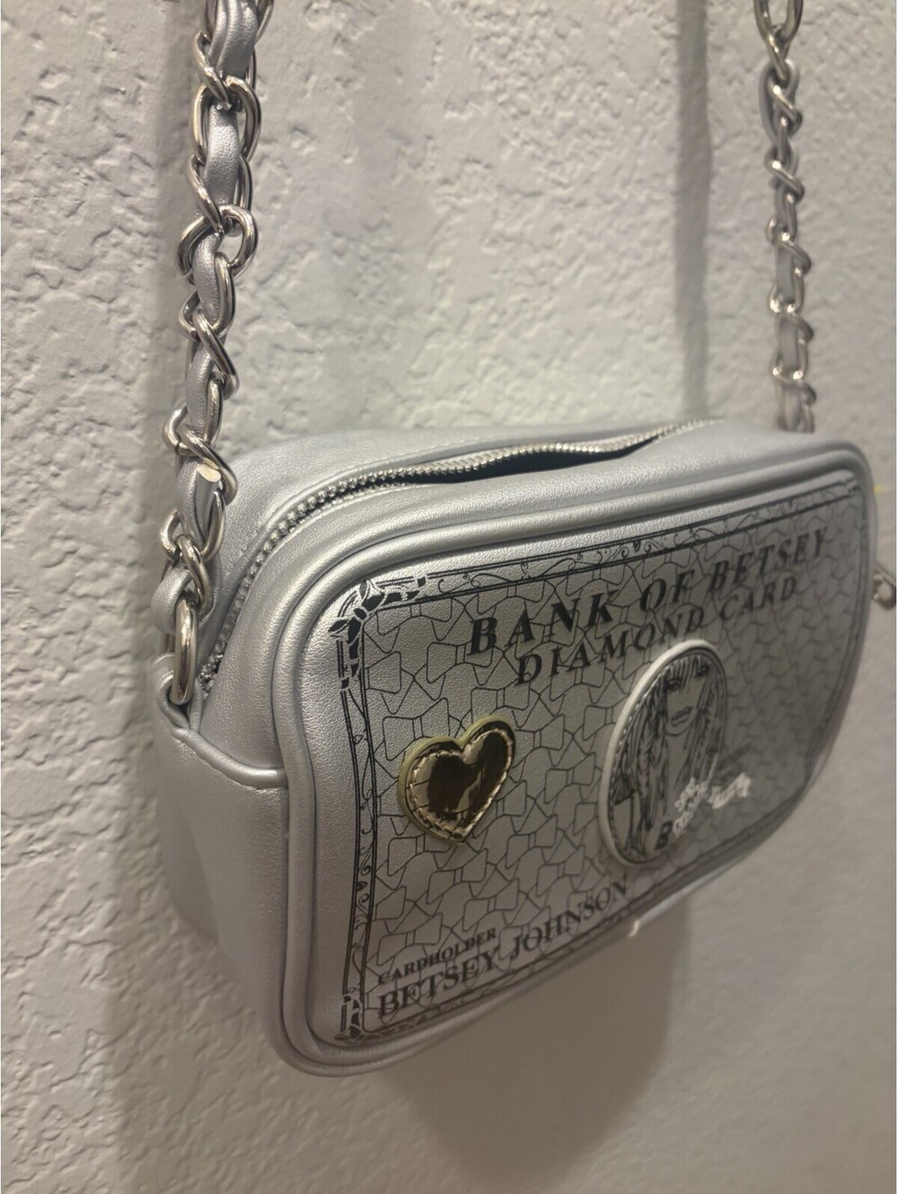 Betsey Johnson Silver XO Card Bank Of Betsey Diamond Card HandBag/crossbody EUC